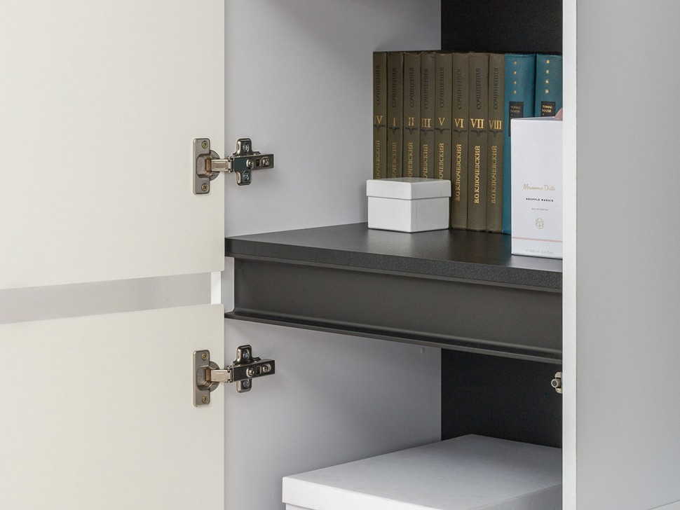 Гостиная Сидней Комби