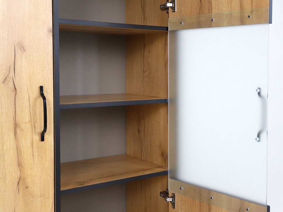 Шкаф-витрина Виртон