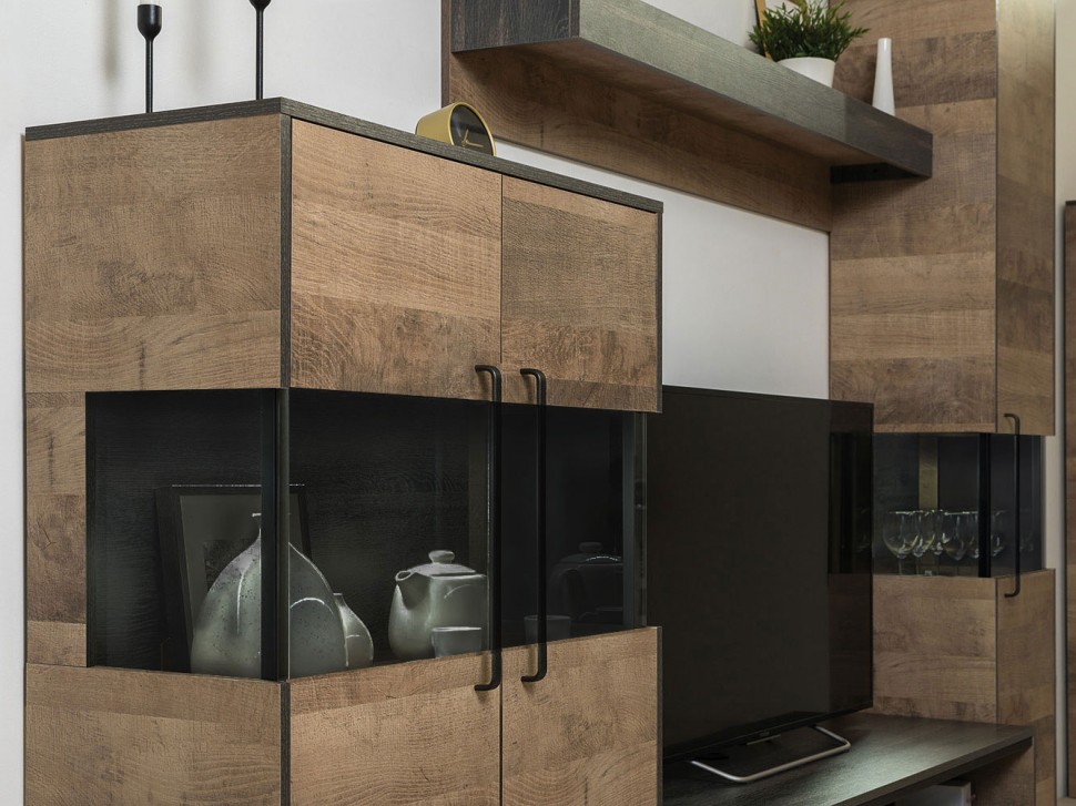 Шкаф-витрина Трувор